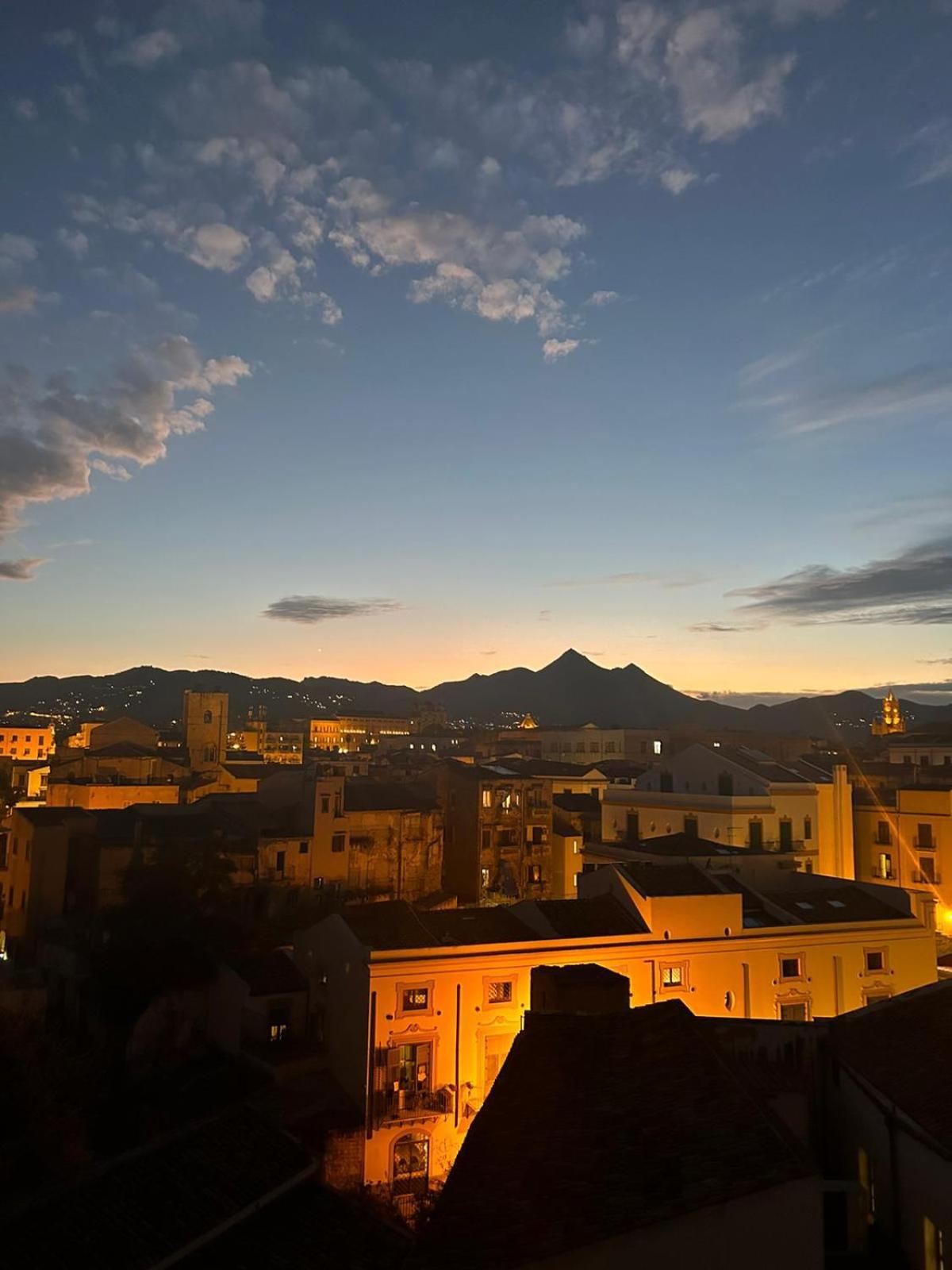 Ferienwohnung La Terrazza Di Palermo Exterior foto