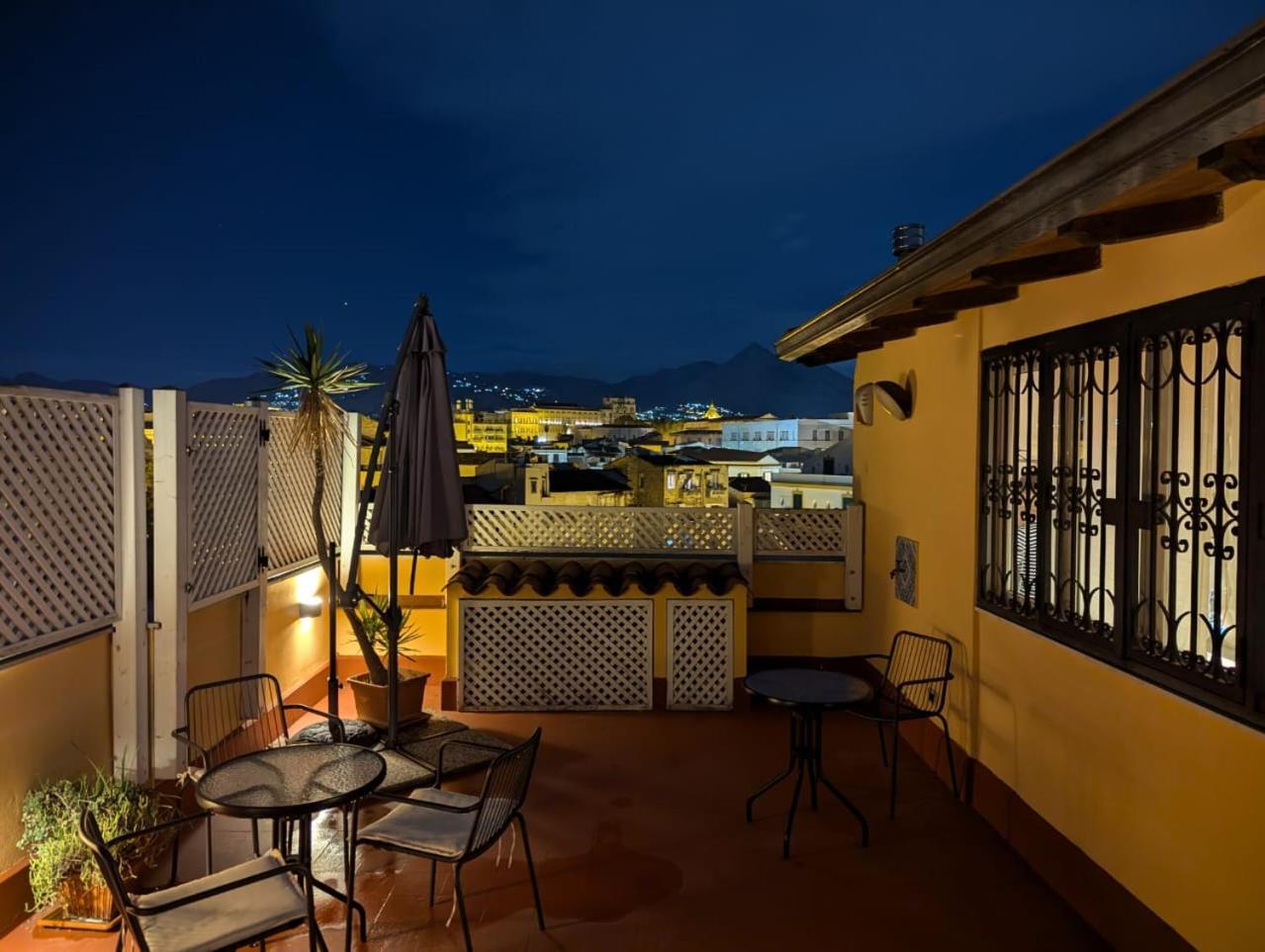 Ferienwohnung La Terrazza Di Palermo Exterior foto
